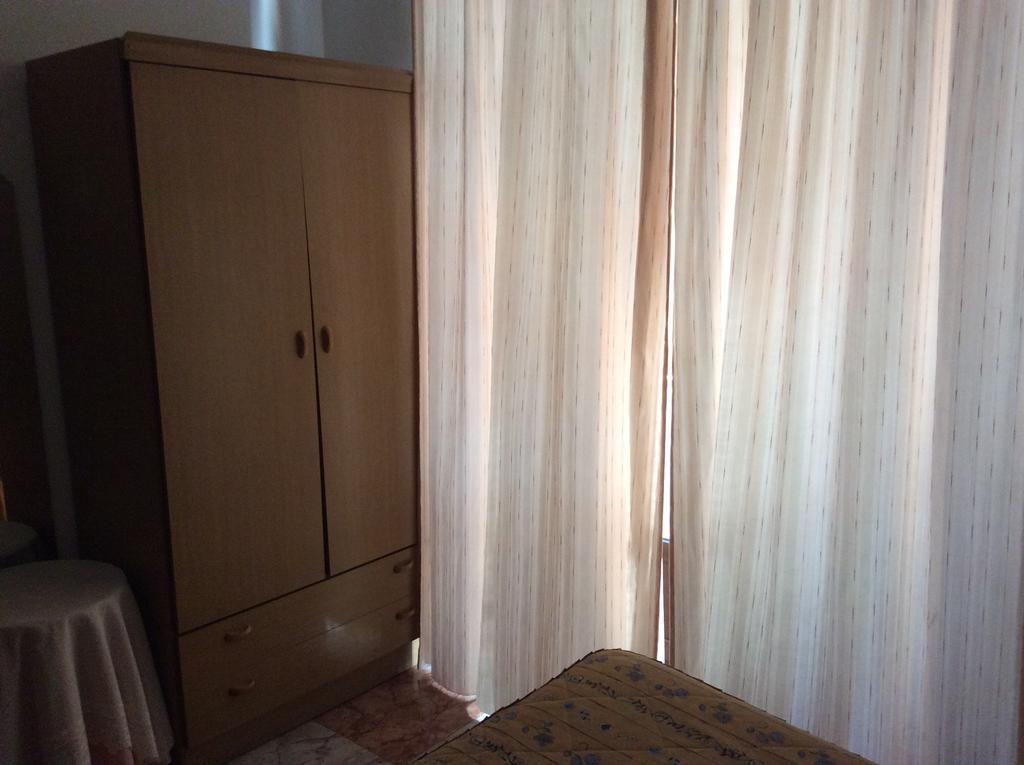 Pension Princesa Granada Luaran gambar